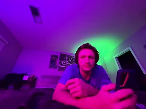 Snapshot of cooperlux chatting on 10, 1, 2026 cooperlux online show from 10, 1, 2026