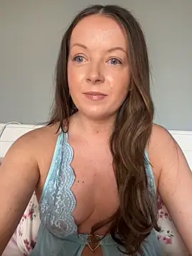 Snapshot of Nova-Vixen chatting on 10, 3, 2026 Nova-Vixen online show from 10, 3, 2026