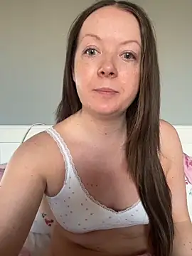 Snapshot of Nova-Vixen chatting on 18, 3, 2026 Nova-Vixen online show from 18, 3, 2026