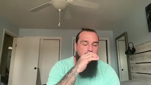 Snapshot of alphareign85 chatting on 10, 1, 2026 alphareign85 online show from 10, 1, 2026