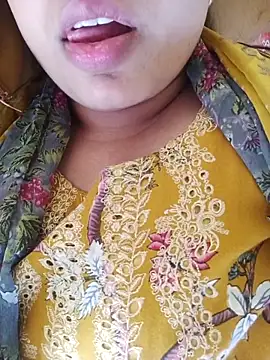 hot girl suman online show from 8, 2, 2026