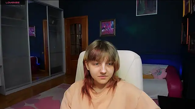 Veronika Miller18 online show from 6, 1, 2026