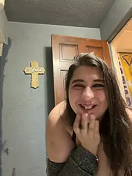 Smokin milf online show from 26, 5, 2026