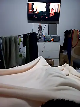 Henrytsuzuki online show from 11, 1, 2026