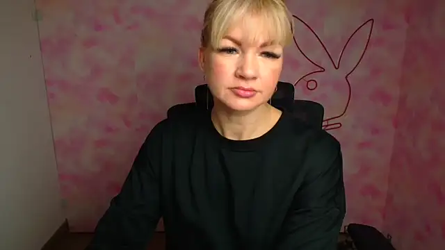 Snapshot of Madonna_Fire chatting on 9, 3, 2026 Madonna Fire online show from 9, 3, 2026