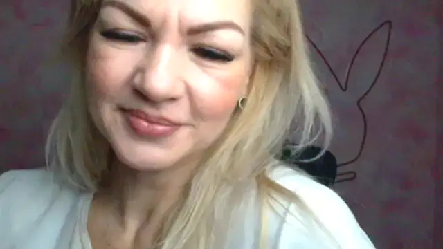 Snapshot of Madonna_Fire chatting on 15, 3, 2026 Madonna Fire online show from 15, 3, 2026