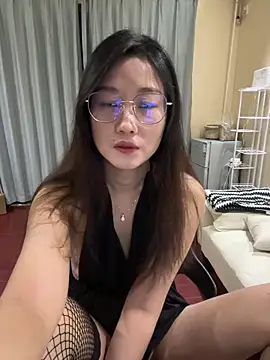 Snapshot of AnnieLi888 chatting on 8, 6, 2026 AnnieLi888 online show from 8, 6, 2026