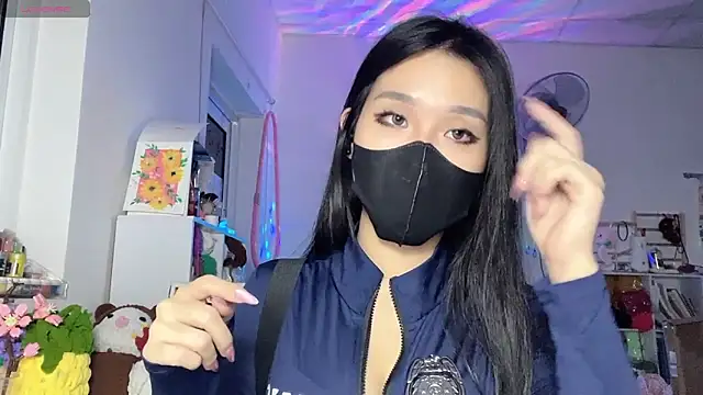 Tieu-May online show from 10, 5, 2026