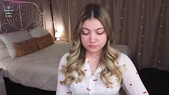 Snapshot of Angel__Grace chatting on 25, 2, 2026 Angel Grace online show from 25, 2, 2026