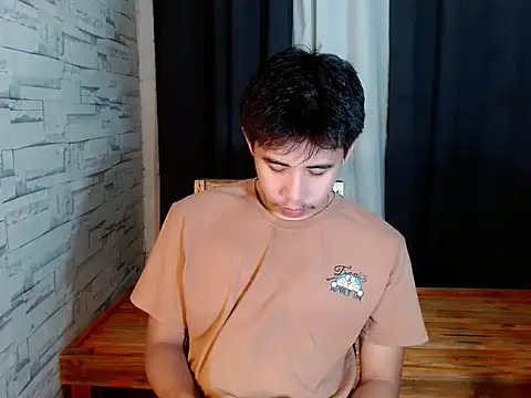 Snapshot of urdreamcock chatting on 5, 4, 2026 urdreamcock online show from 5, 4, 2026