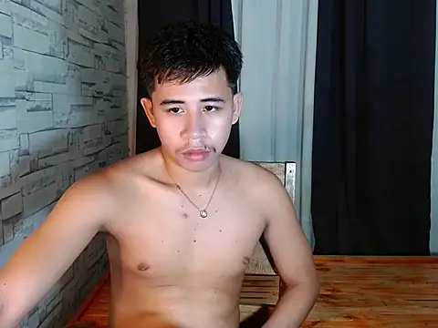 Snapshot of urdreamcock chatting on 13, 4, 2026 urdreamcock online show from 13, 4, 2026