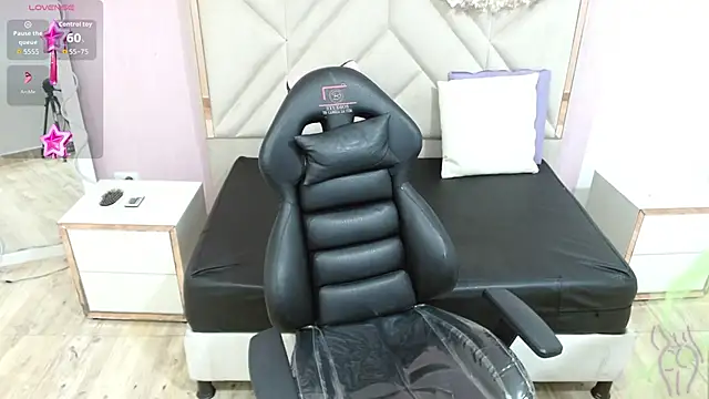 LUAR TAY online show from 16, 1, 2026