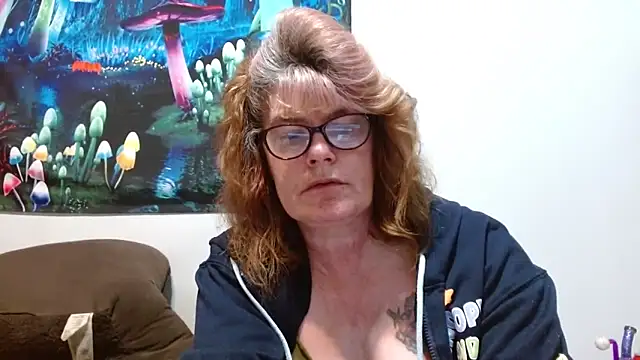 ladylavende3 online show from 10, 2, 2026