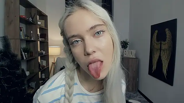 KristalCrowner online show from 31, 1, 2026