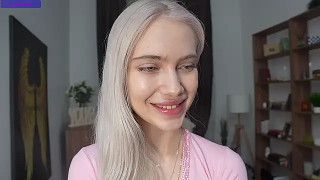 KristalCrowner online show from 11, 4, 2026