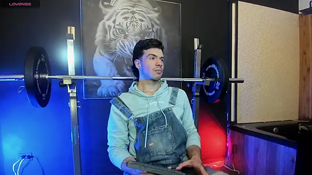 Snapshot of VelloTouch chatting on 4, 2, 2026 VelloTouch online show from 4, 2, 2026