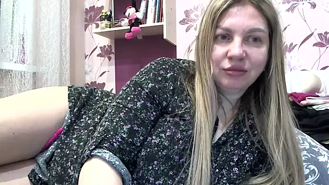 AmandaSexyLAX online show from 5, 4, 2026