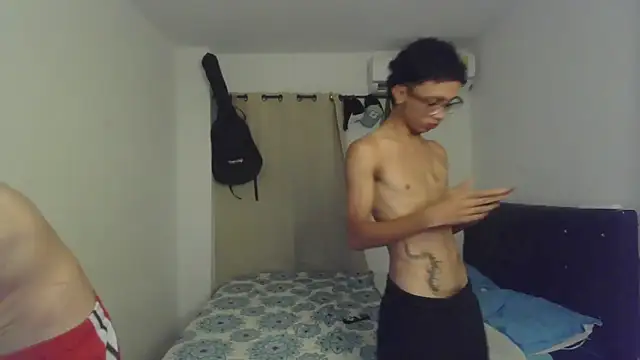 pocket loversxxx online show from 21, 2, 2026