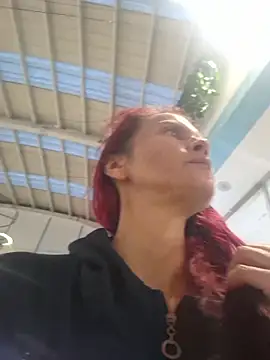 cintia love online show from 3, 3, 2026