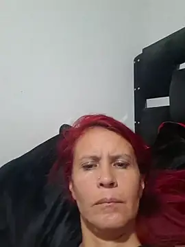 cintia love online show from 17, 5, 2026