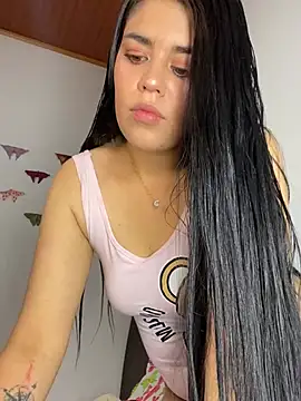 Snapshot of sophyy_white chatting on 28, 5, 2026 sophyy white online show from 28, 5, 2026
