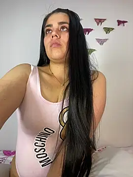 Snapshot of sophyy_white chatting on 25, 7, 2026 sophyy white online show from 25, 7, 2026