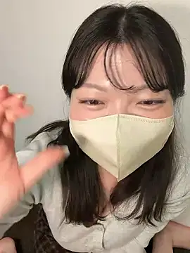   Yui  online show from 16, 5, 2026