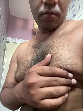 Snapshot of Lucky___05 chatting on 5, 4, 2026 Lucky 05 online show from 5, 4, 2026