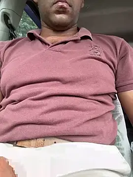 Snapshot of Lucky___05 chatting on 9, 4, 2026 Lucky 05 online show from 9, 4, 2026