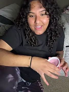 Angeliccreamyrican online show from 14, 5, 2026