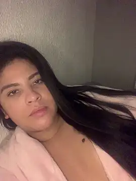 Snapshot of kahraujo chatting on 25, 3, 2026 kahraujo online show from 25, 3, 2026