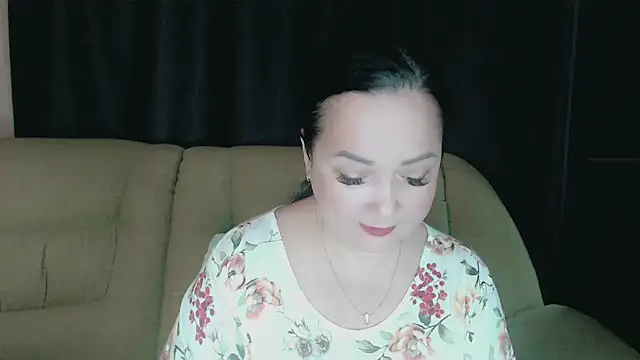 Snapshot of infinity_loveliness chatting on 5, 10, 2025 infinity loveliness online show from 5, 10, 2025