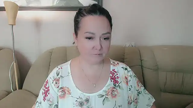 Snapshot of infinity_loveliness chatting on 9, 10, 2025 infinity loveliness online show from 9, 10, 2025