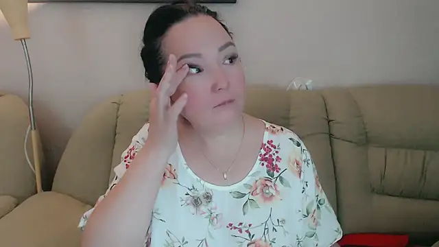 Snapshot of infinity_loveliness chatting on 14, 10, 2025 infinity loveliness online show from 14, 10, 2025