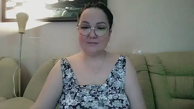 infinity loveliness online show from 7, 4, 2026
