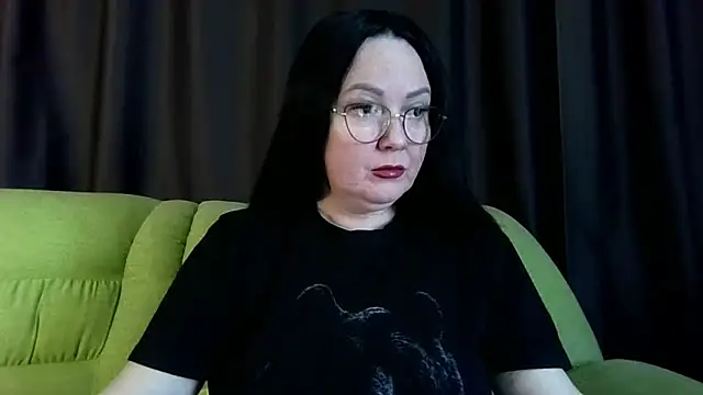 infinity loveliness online show from 29, 4, 2026