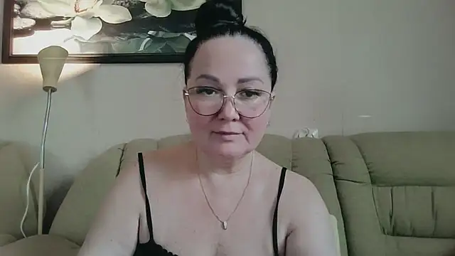 infinity loveliness online show from 9, 6, 2026