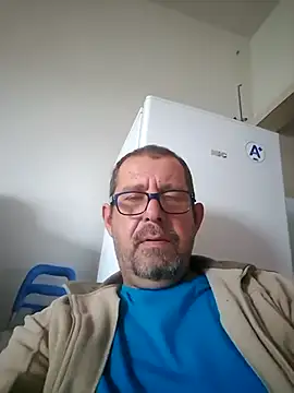 Snapshot of palmview2 chatting on 5, 8, 2026 palmview2 online show from 5, 8, 2026