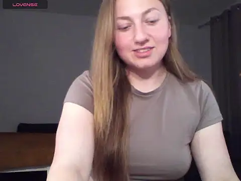 KittyAda1212 online show from 4, 5, 2026