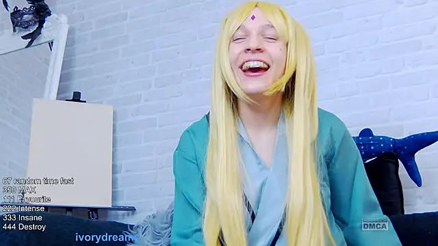 IvoryDreams online show from 2, 10, 2025