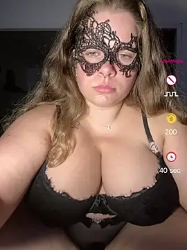 cherrylust12 online show from 21, 7, 2026