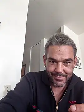 Hornyguy69986 online show from 24, 5, 2026