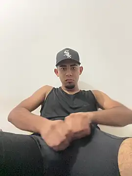 youngalexofficial online show from 10, 2, 2026