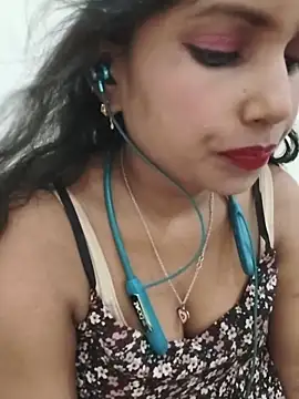 Snapshot of SA-K-SHI chatting on 15, 6, 2026 SA-K-SHI online show from 15, 6, 2026