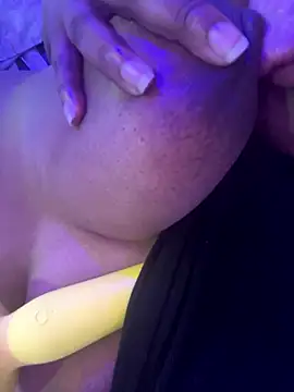 FlowersinEunoia online show from 8, 1, 2026