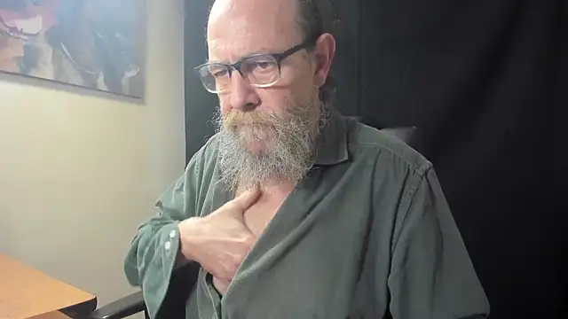 Uncle Hottie online show from 6, 2, 2026