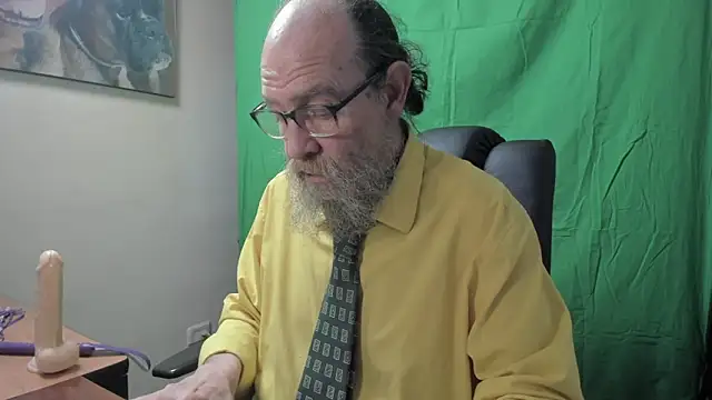 Uncle Hottie online show from 18, 3, 2026