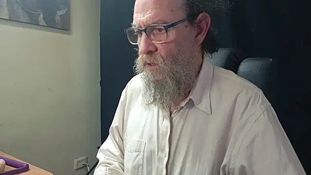 Uncle Hottie online show from 2, 4, 2026