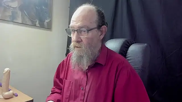 Uncle Hottie online show from 5, 4, 2026