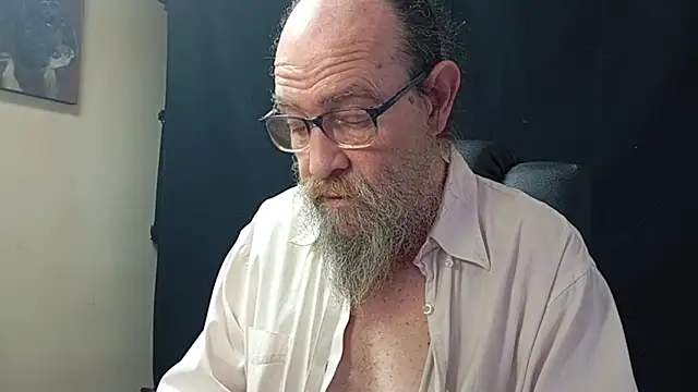 Uncle Hottie online show from 10, 4, 2026